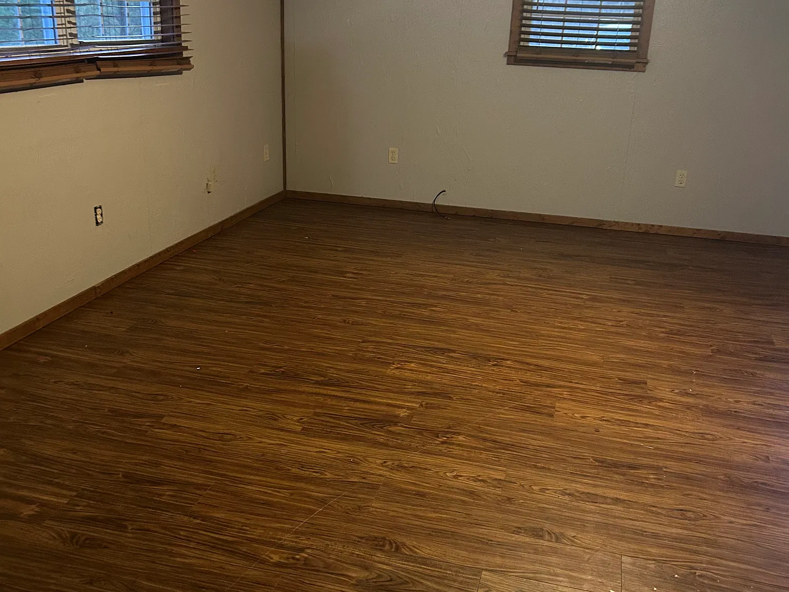 3 bed, 1200 sqft, $900 — Photo 4