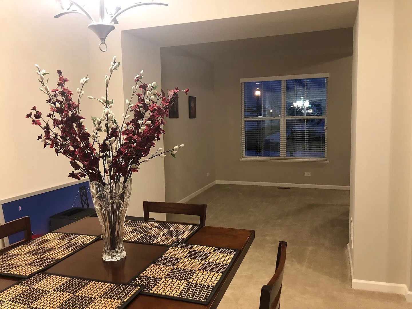 4 bed, 2.5 bath, 2062 sqft, $3,250 — Photo 4