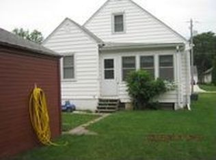 2210 Isabella St, Sioux City, IA 51103