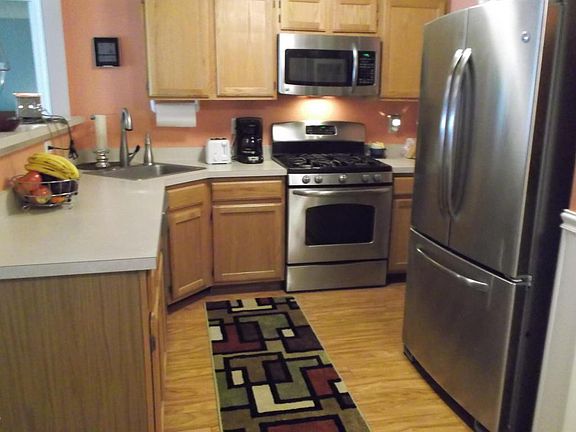 3rd image of 513 Schley Ave