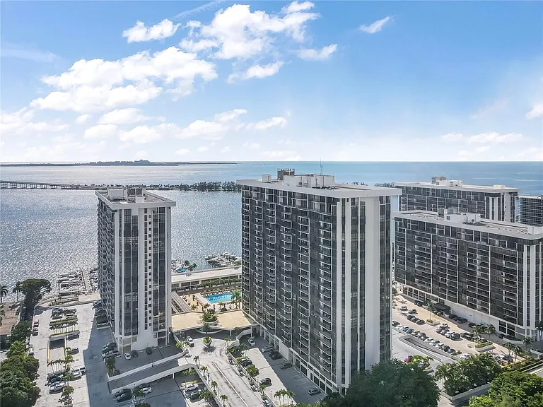 1901 Brickell Ave #B512 — Photo 40