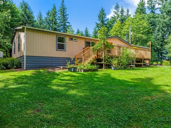 32562 Highland Rd, Rainier, OR 97048