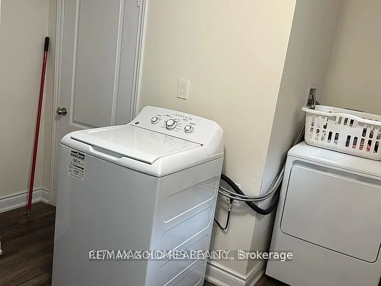5 Scarlett Dr #BASEMENT — Photo 8
