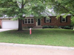 1722 S Benton Ave, Marshall, MO 65340