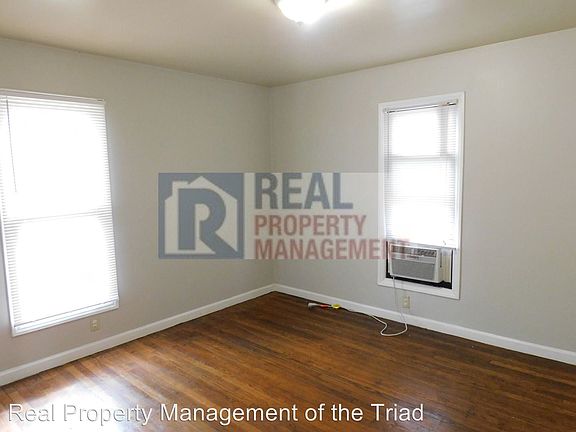 5th image of 702 Devon Dr