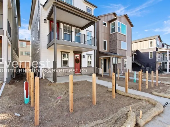8970 Southurst St, Highlands Ranch, CO 80129