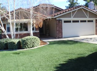 23265 Continental Dr, Canyon Lake, CA 92587