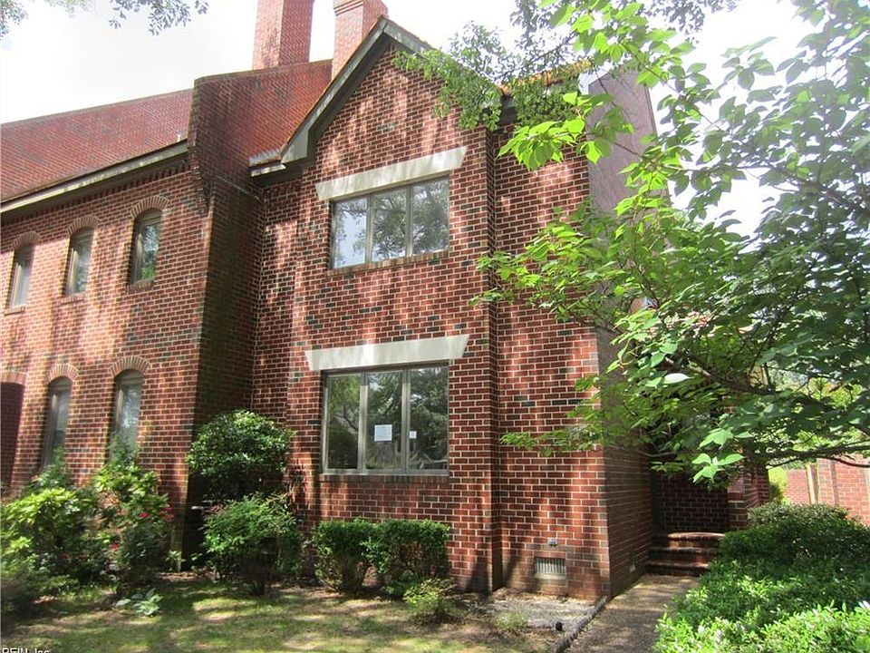 1st image of 1229 Llewellyn Ave