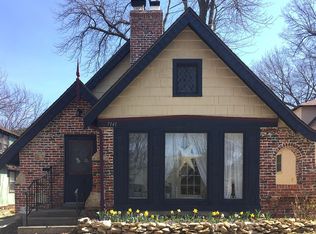 7141 McGee St, Kansas City, MO 64114