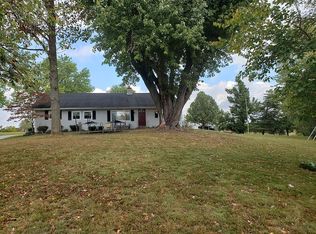 10286 Rump Rd, Dillsboro, IN 47018