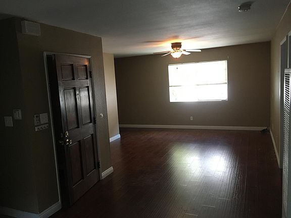5th image of 1819 Beloit Ave #B