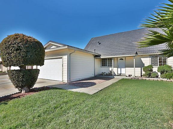 2nd image of 3115 Drywood Ln