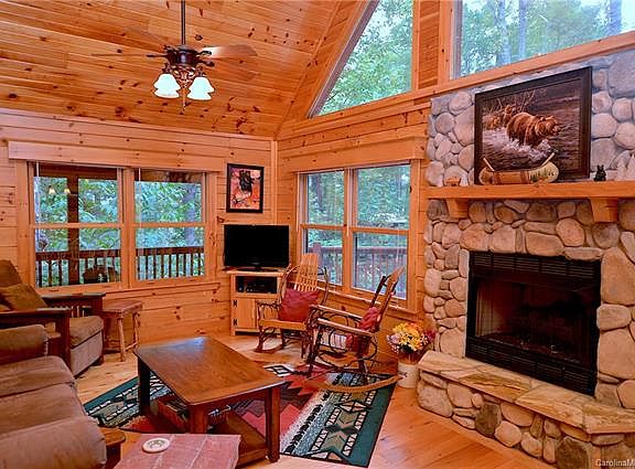2nd image of 230 Forest Dr