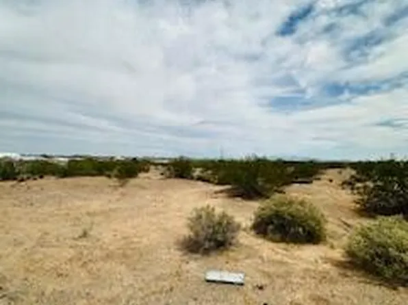 29205 Stage Coach Rd, Bouse, AZ 85325