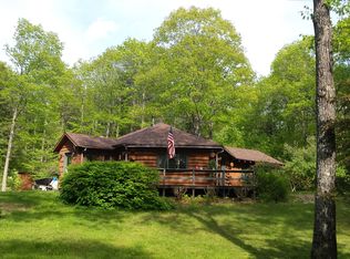 140 Glasshouse Creek Rd, Day, NY 12835