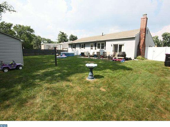 5th image of 20 Antietam Dr