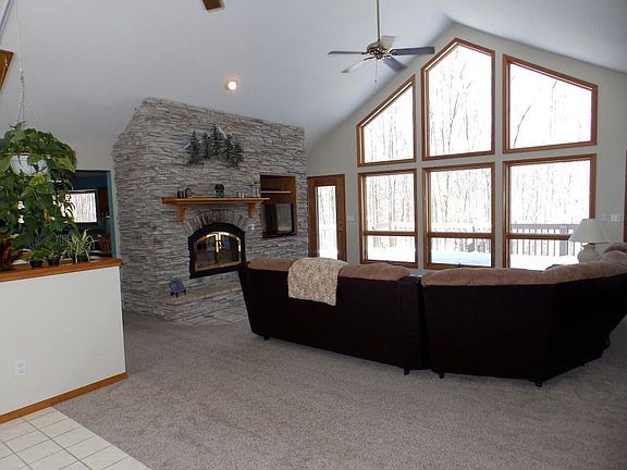 5th image of 6411 Mount Vernon Hills Dr