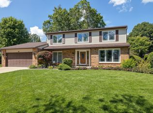 616 Edward Rd, Naperville, IL 60540