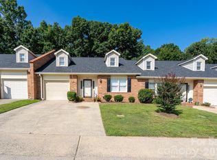 566 Camrose Cir NE, Concord, NC 28025