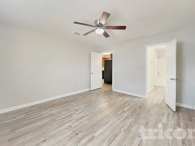 232 Mary Joe Martin Dr — Photo 7