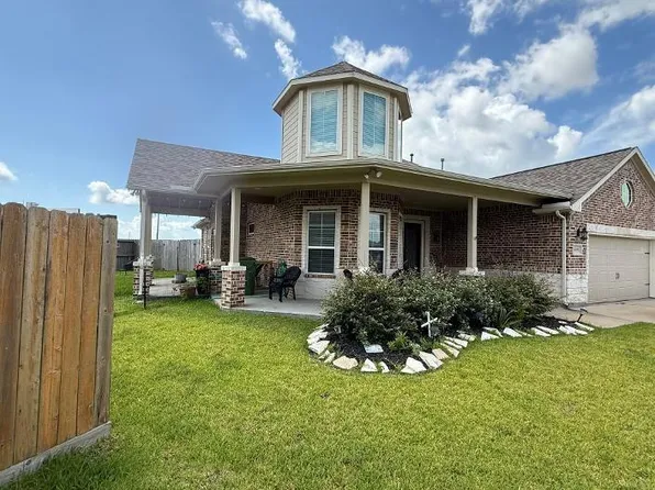 14323 Blanco Dr, Baytown, TX 77523