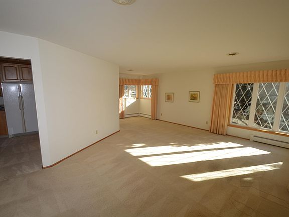 3rd image of 4501 Morningside Ave