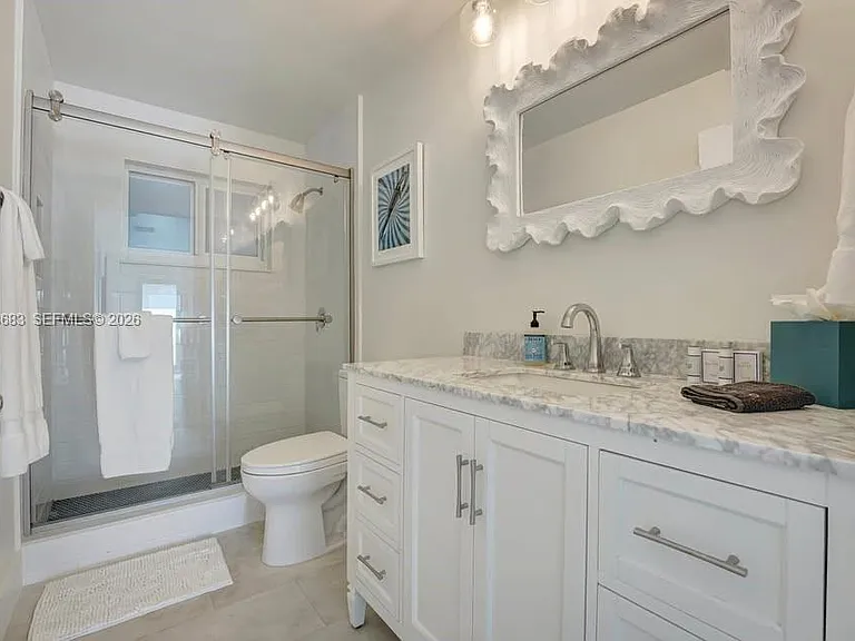 1319 SW 30th St #A — Photo 16