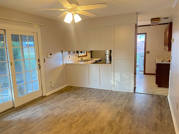 Family Room - leading to backyard covered patio.
