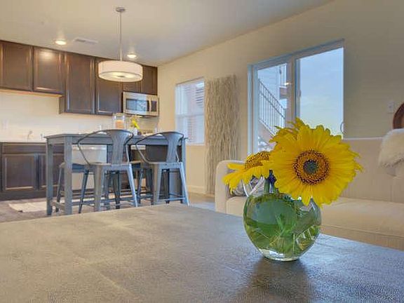 5th image of 121 N 31st Ave #101-205