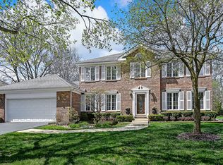 7636 Ridgewood Ln, Burr Ridge, IL 60527