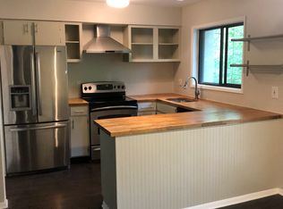 2230 Coppersmith Sq, Reston, VA 20191