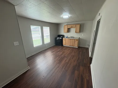 309 S Oak St #309 Photo 1