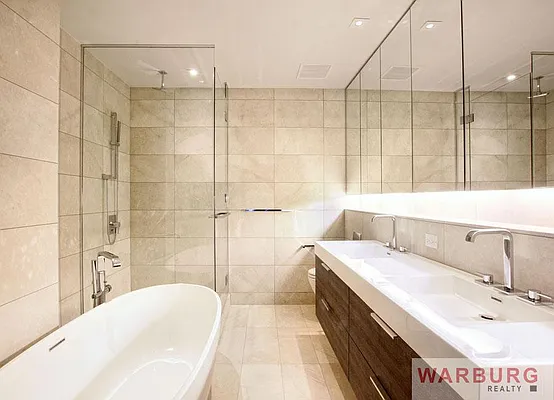 Rented by Warburg | media 20