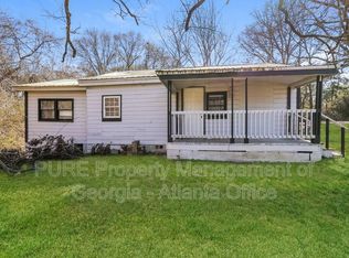 22 Edmond Leigh Cir, Grantville, GA 30220