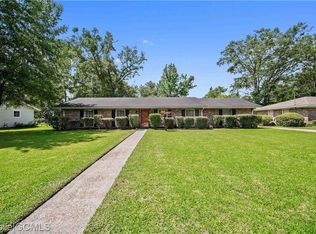 1560 Montclair Cir S, Mobile, AL 36693