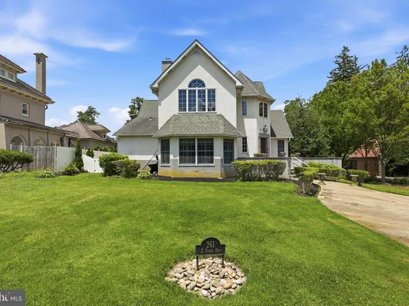 261 E Kings Hwy, Audubon, NJ 08106