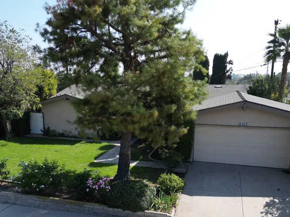 16402 Halsey St, Granada Hills, CA 91344