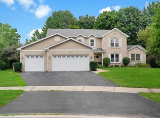 1447 Baldwin Ct, Naperville, IL 60565