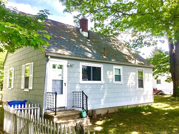 3rd image of 417 Atwood Ave