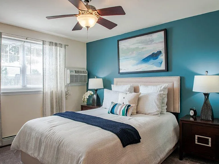 Hill Brook Place Apartment Homes — Photo 8