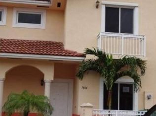 7464 NW 180th St, Hialeah, FL 33015