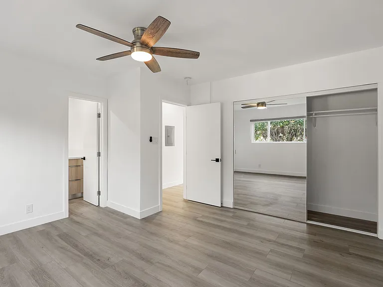 8777 Cadillac Avenue Apartments — Photo 20