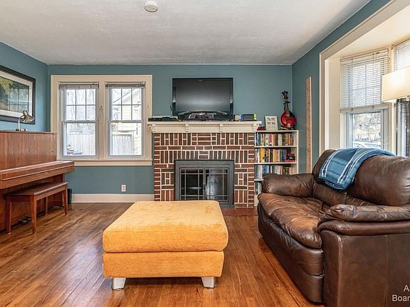 5th image of 1549 Marlborough Dr