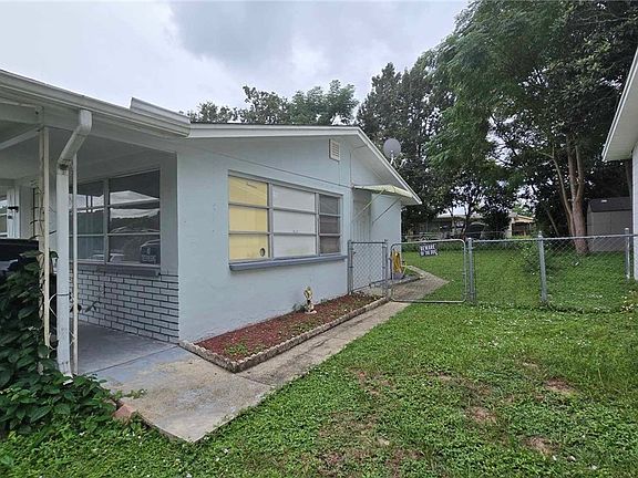 3rd image of 18 W Golden St