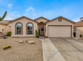 6580 S Cypress Point Dr, Chandler, AZ 85249