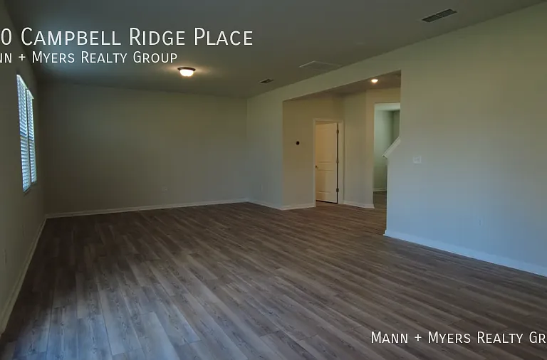 460 Campbell Ridge Pl — Photo 6