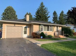 118 Andrea Ln, Rochester, NY 14609