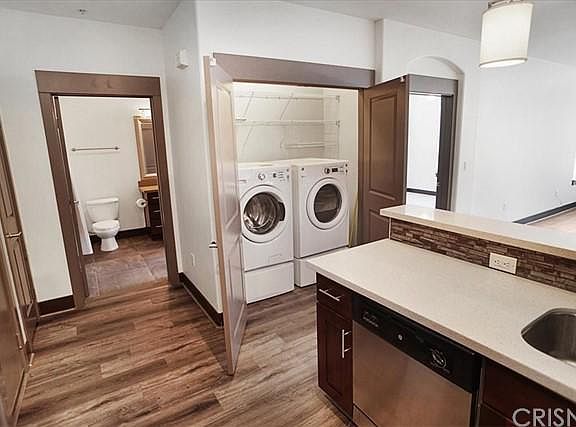 4th image of 24595 Town Center Dr APT 3303