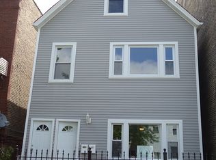 3105 N Central Park Ave, Chicago, IL 60618