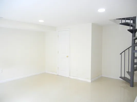 Rented by Brooklyn Heights Real Estate Inc | media 27